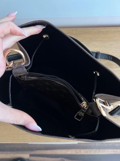 Kabelka bucket bag l v   monogram, 