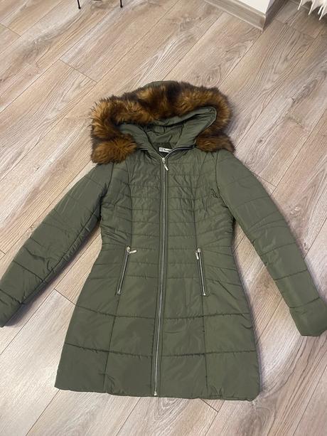 Dámska zateplená bunda, 38