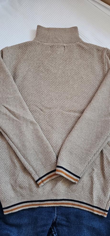 Sveter tchibo, tchibo,164