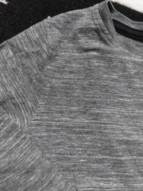 Sivé tricko, next,122