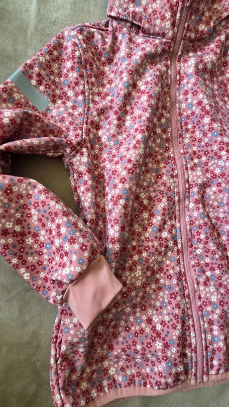 Softshellová bunda h&m veľ.122,128 top stav, h&m,122