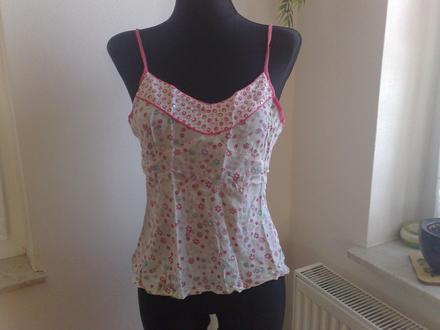 Topik na donosenie pre slečnu alebo damu , m