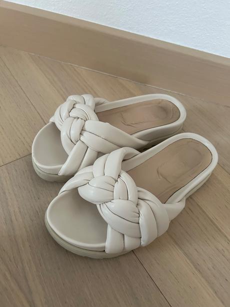 Kožené šlapky veľ.35, 35