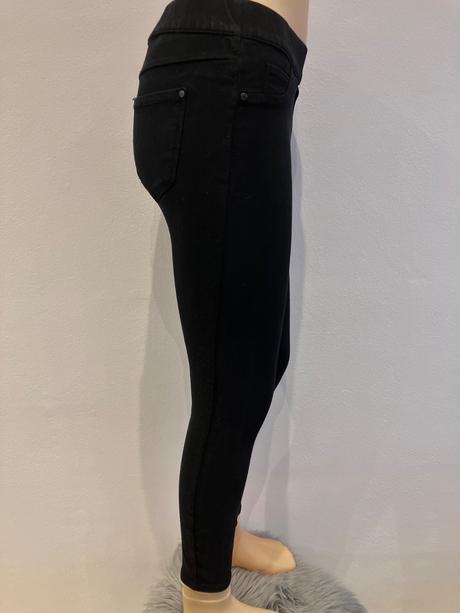 Dámske čierne džegíny (s), amisu,s