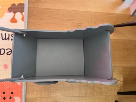 Dreveny kociar pre bábiky, 