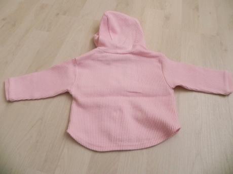 Lahka mikinka, zn. www international, 74