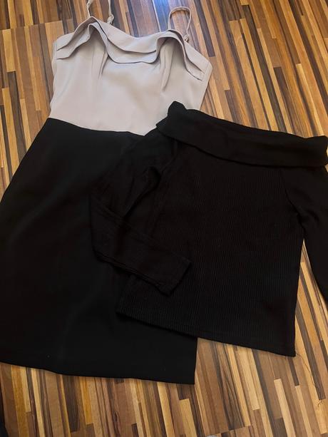 Balík oblečenia, s