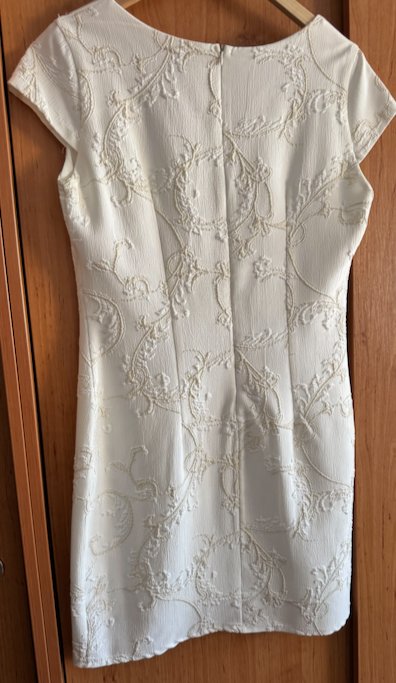 Trend up biele púzdrové šaty, l