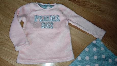 Teplé pyžamo top stav, 116