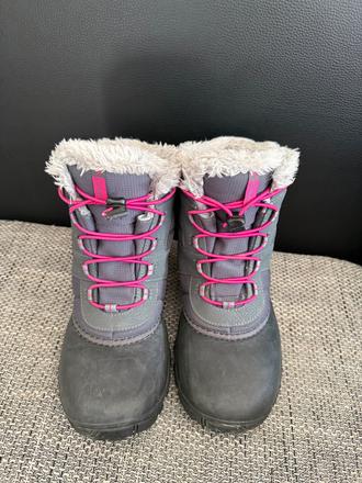 Snehule, columbia,39