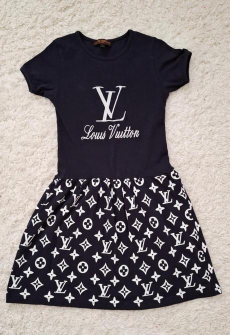 Predám dievčenské šaty letné, 134