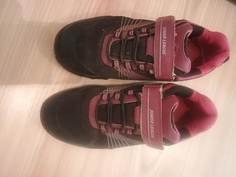 Turisticke topanky, 35