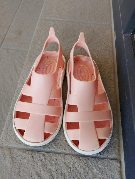 Sandálky boatilus, 26