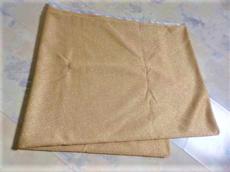 Zlatý úpletový lurex, 