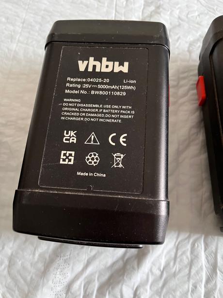 Akumulátory s nabíjačkou do vretenovej kosačky gar, 