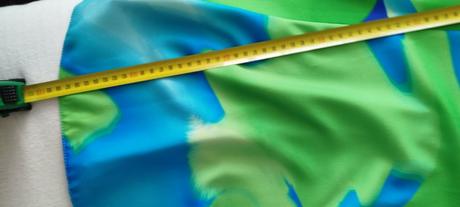 Šaty spoločenské, 48