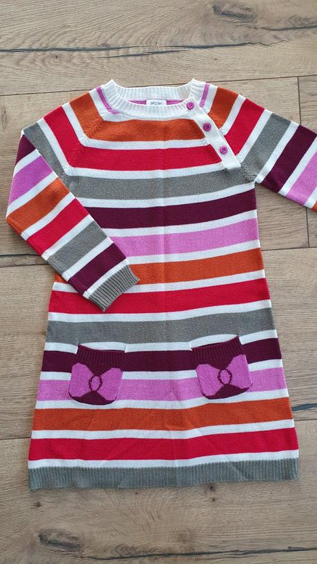 Nádherné šatičky z jemného úpletu, f&f,104