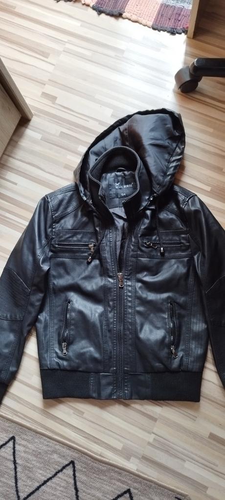 Chlapčenská koženka, 134