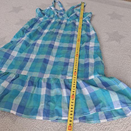 Dievčenské šaty, 158