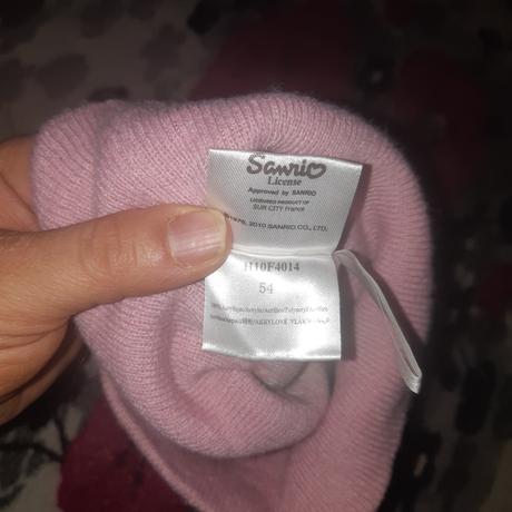 Dievcenske čiapky, hello kitty,54
