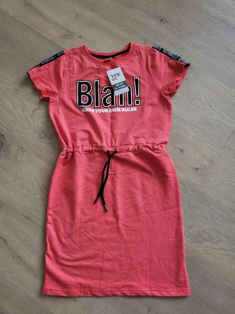 Tričkové šaty, 146 / 152