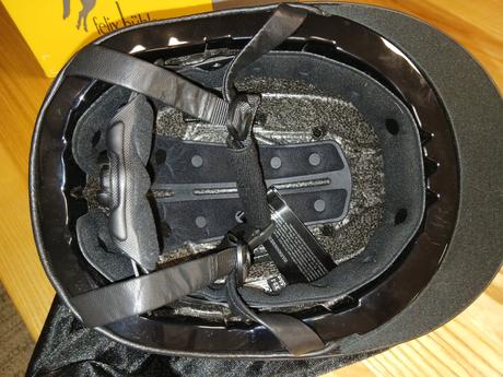 Jazdecka helma/prilba felix buhler,