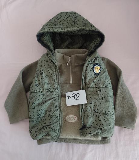 Vesta s mikinou v.92, 92