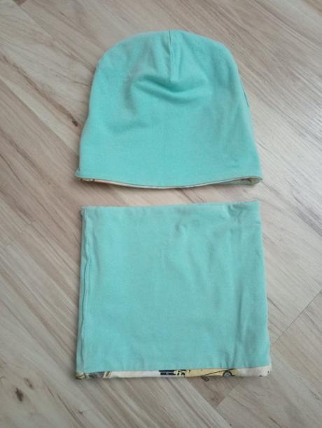 Čiapka a nákrčník, 134