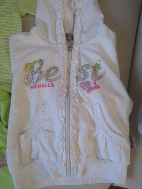 Dievčenska suprava 3 diely, 104