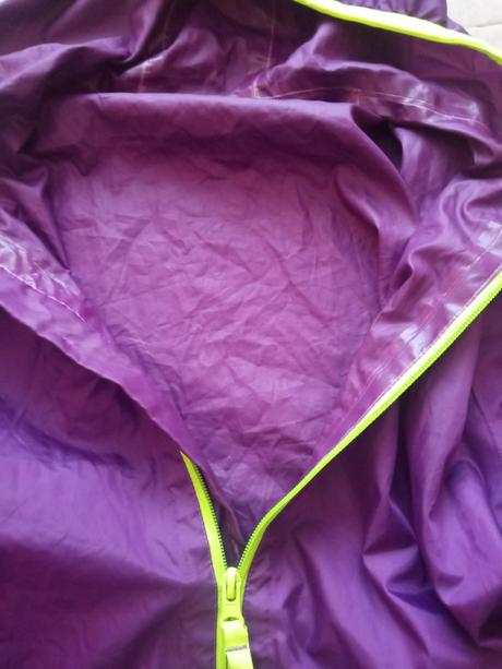 Tenký plášť do dažďa, quechua,146