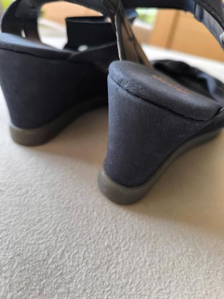 Kožené sandále, baťa,40