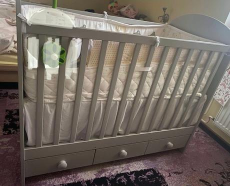 Predám detskú postieľku, šírka (cm): 60,dĺžka (cm): 120