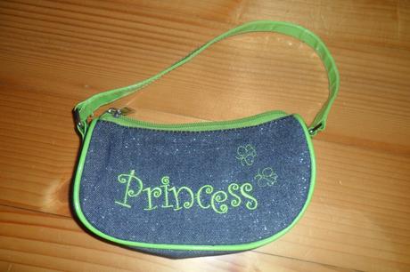 Super kabelka pre male slecny,