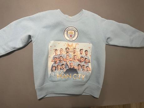 Futbalová mikina manchester, 104