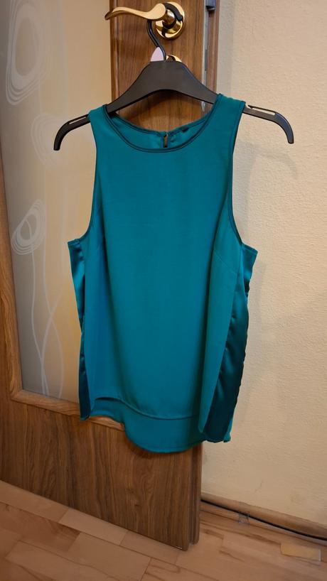 Zelena letna bluzka, stradivarius,s