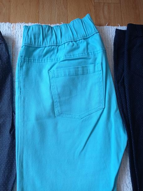 Maxi balik kvalitnych riflí, nohavic vyborny stav, m