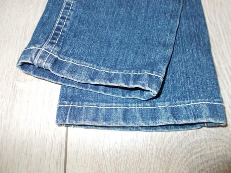 Dievcenske slim rifle 7-8 rokov, c&a,128