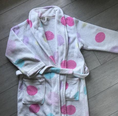 Biely župan s guličkami, m