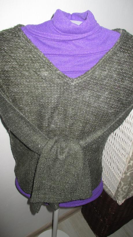 Svetrík so zvonovými rukávmi, takko,s