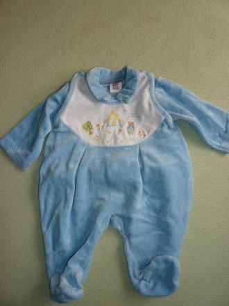 Značková velúrová súprava, 56