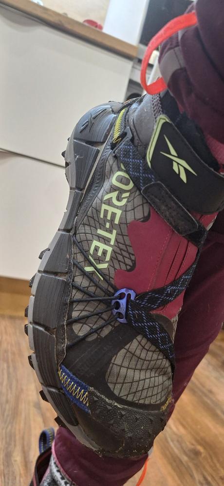 Goratex tenisky reebok  zig konektika 2 edge gtx, reebok,41