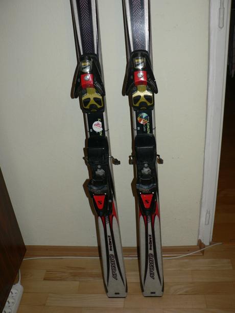 Zjazdové lyže atomic 160cm, atomic,160-169 cm