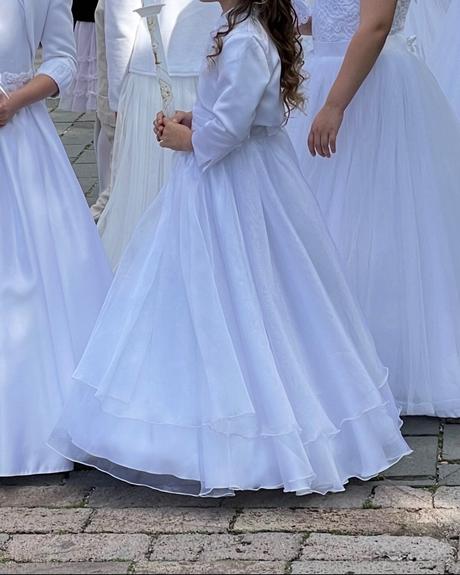 Šaty na prvé sväté prijímanie, 134
