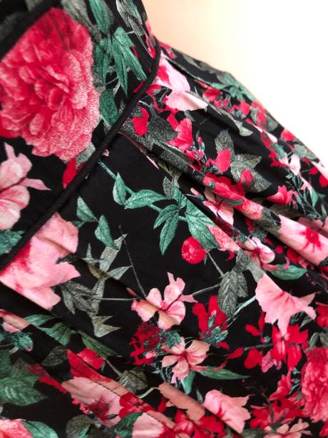 Šaty s kvetmi, orsay,m