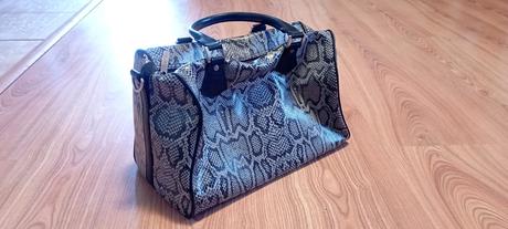 Dámska kabelka, 