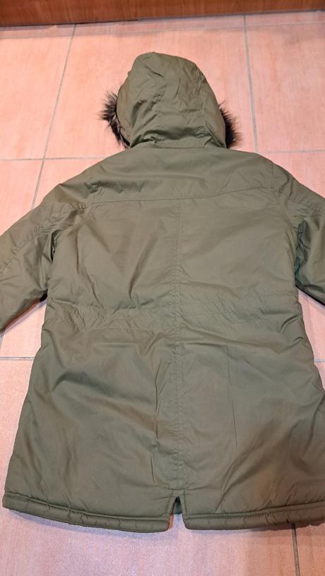 Vetrovka, pepperts,134