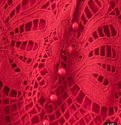 Červená blúzka, l