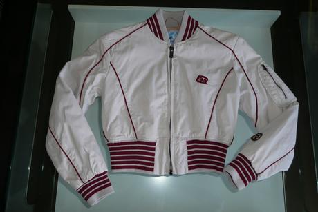 Kratka bunda crocker, s