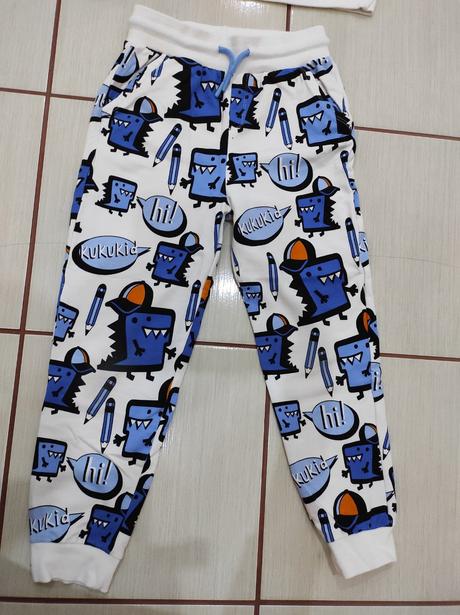 Tepláková súprava, 128