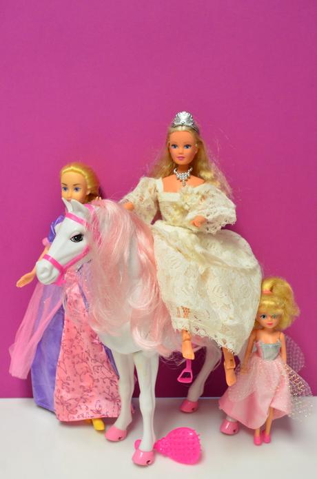 Bábiky princezné steffi,